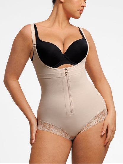 Luxe Sculpt U-Neck Front-Zip Lace Shaper
